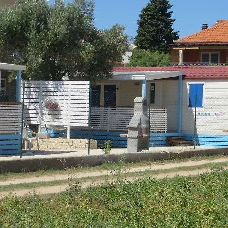 Mobile Homes Andrija Barak